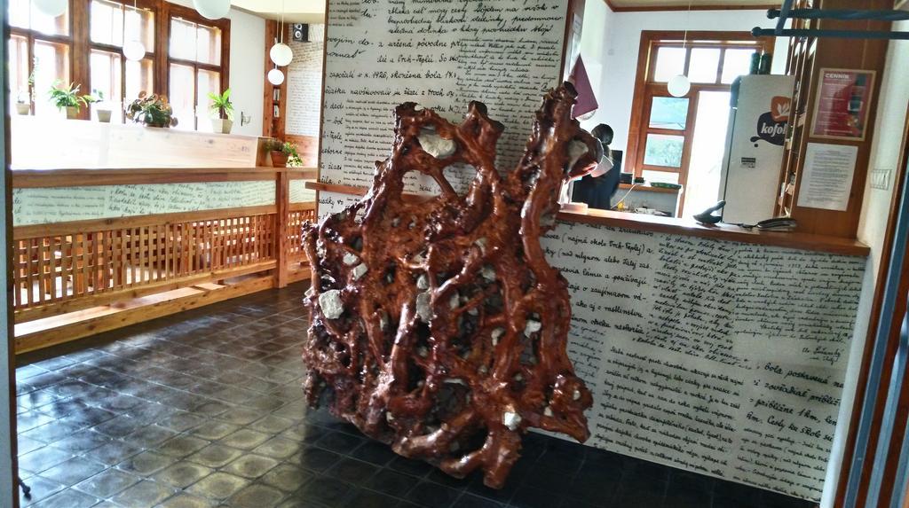 Penzión Manín Považská Bystrica Exterior foto