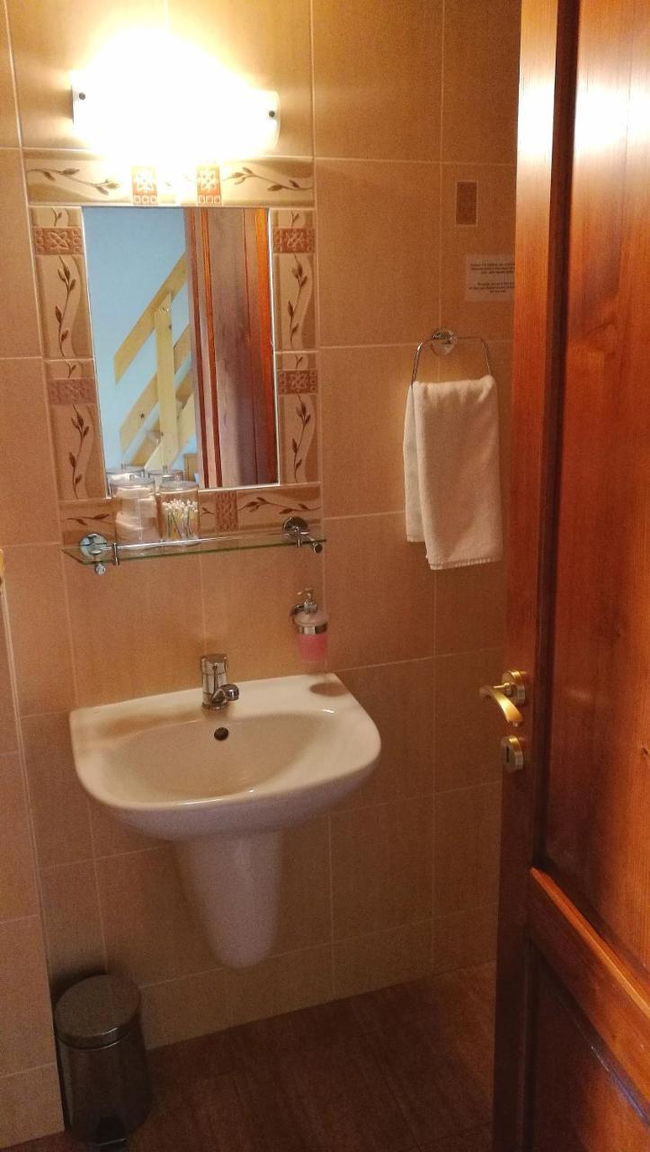 Penzión Manín Považská Bystrica Exterior foto