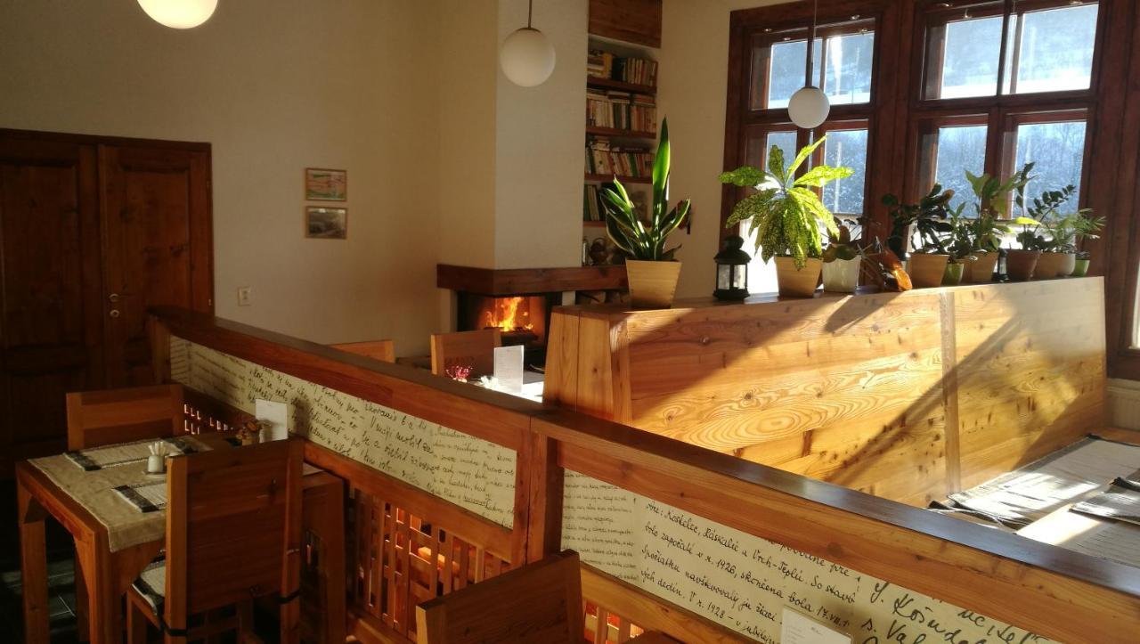 Penzión Manín Považská Bystrica Exterior foto